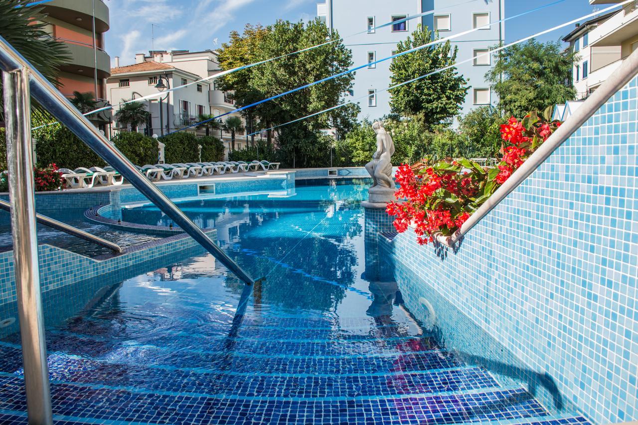 Hotel Miranda Bellaria-Igea Marina Buitenkant foto