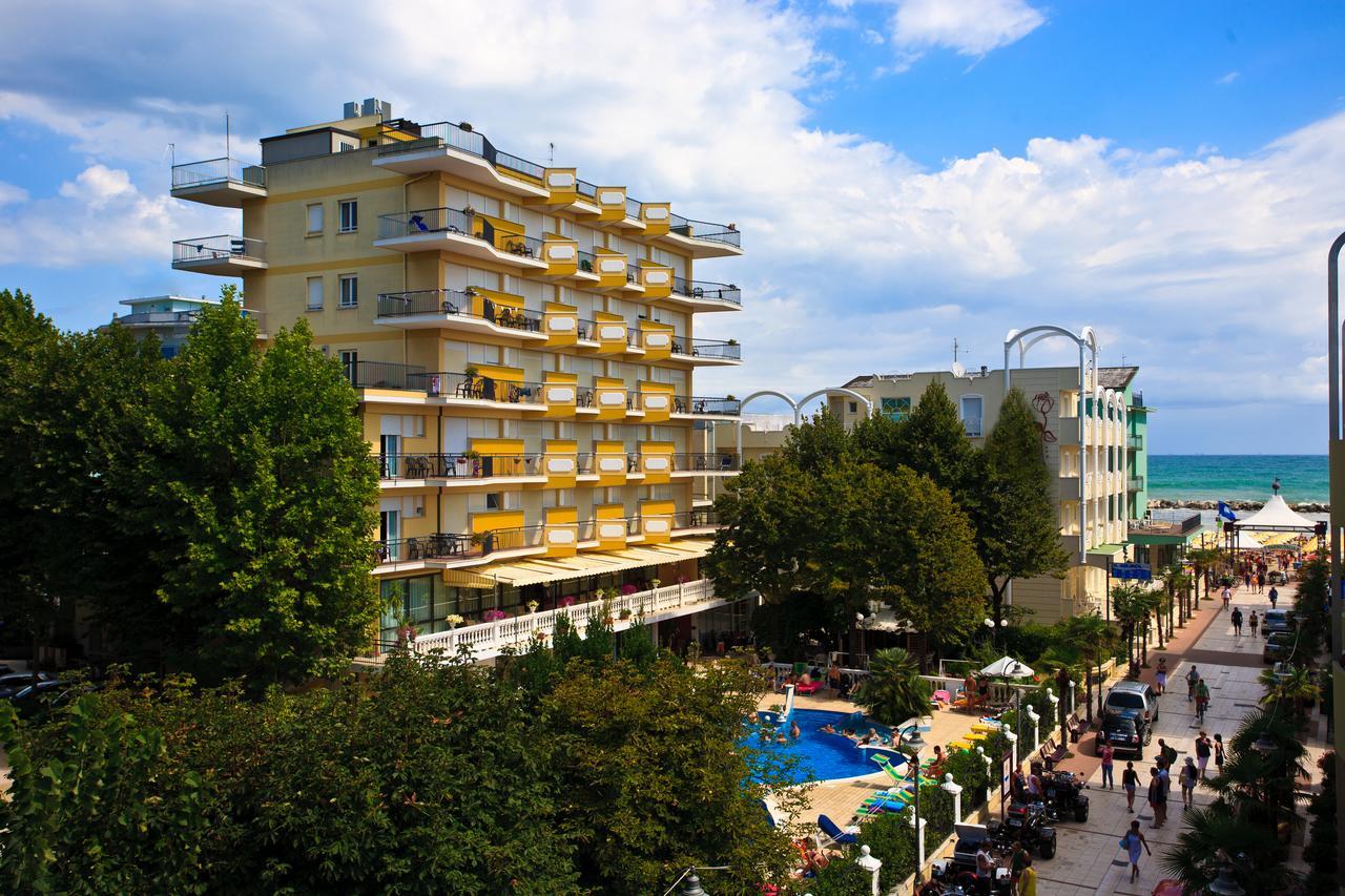 Hotel Miranda Bellaria-Igea Marina Buitenkant foto