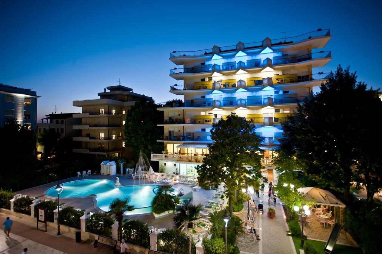 Hotel Miranda Bellaria-Igea Marina Buitenkant foto